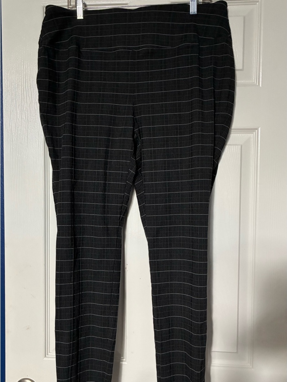 Worthington Black Windowpane Skinny Ponte Pants